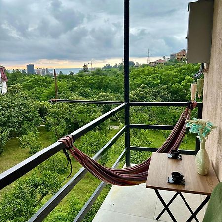 Nita House Hotel บาทูมิ ภายนอก รูปภาพ
